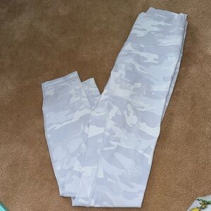 White camo leggings